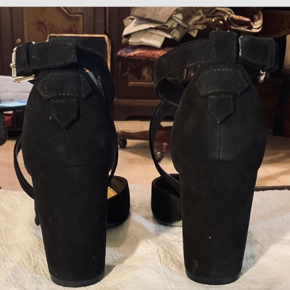 NEW Ralph Lauren - Fana Black Criss Cross Strap Suede Block Heels Size 8.5 B - Picture 6 of 10